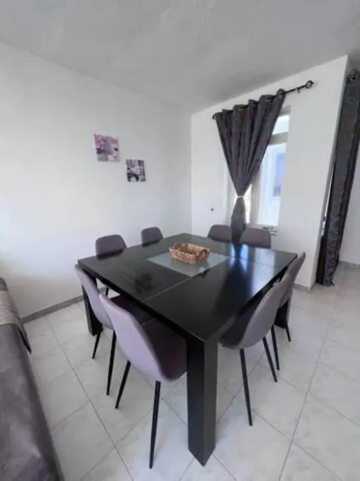 Spacious And Lovely Seaview Apt Sliema 0*,  Malta