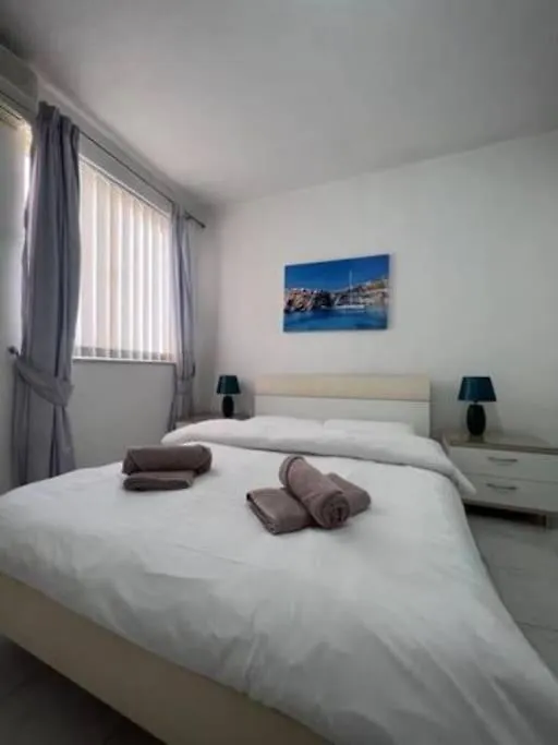 Apartment Spacious And Lovely Seaview Apt Sliema